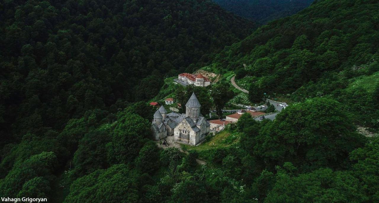 Hotel Vanatun, Haghartsin Monastery Teghut 외부 사진